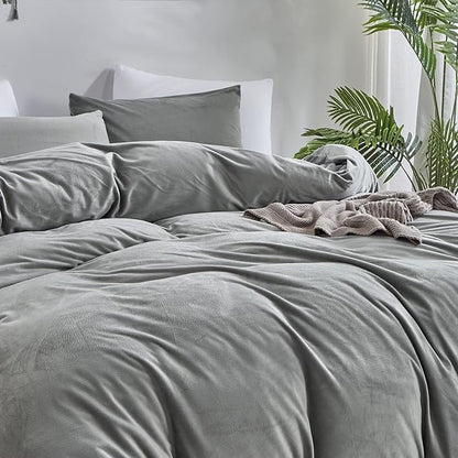 Cottonight Grey Velvet Comforter Set King Plush Fluffy Gray Bedding Set Winter Warm Cozy Super Soft Heavyweight Flannel Comforter Set with 2 Pillowcases Soft Comfy for Women Men Adults
