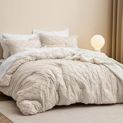 Bedsure Full Comforter Set - Beige Comforter, Boho Tufted Shabby Chic Bedding for Kids, 3 Pieces Vintage Farmhouse Bed Set for All Seasons, Fluffy Soft Bedding with 2 Pillow Shams