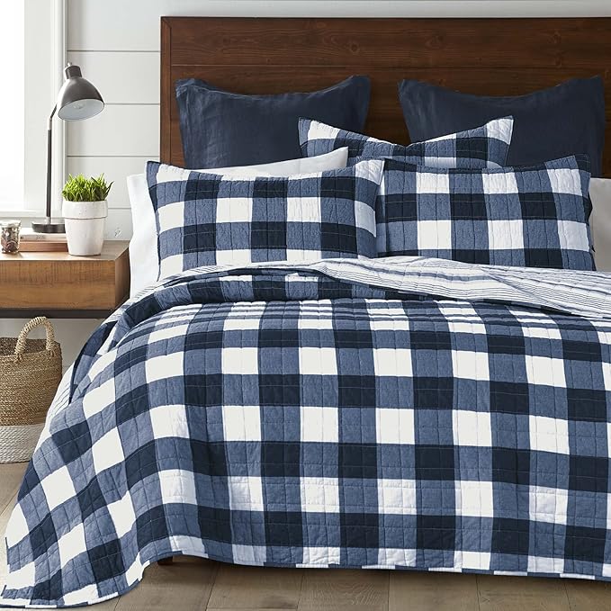 Levtex Home - Camden Bedspread Set - Full Bedspread (96 x 110 in.) + Two Standard Pillow Shams (26 x 20 in.) - Buffalo Check in Navy and Cream - Reversible Pattern - Cotton