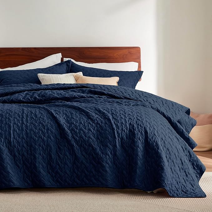 Bedsure Quilts King Size - Lightweight Bedspreads King Size with Basket Weave Pattern, Soft Quilt Bedding Set, Navy Comforter Set Coverlet for All Seasons with 2 Pillow Shams (106" x 96") | Skin-Friendly Soft, All-Season Comfort, Breathable, Lightweigh...