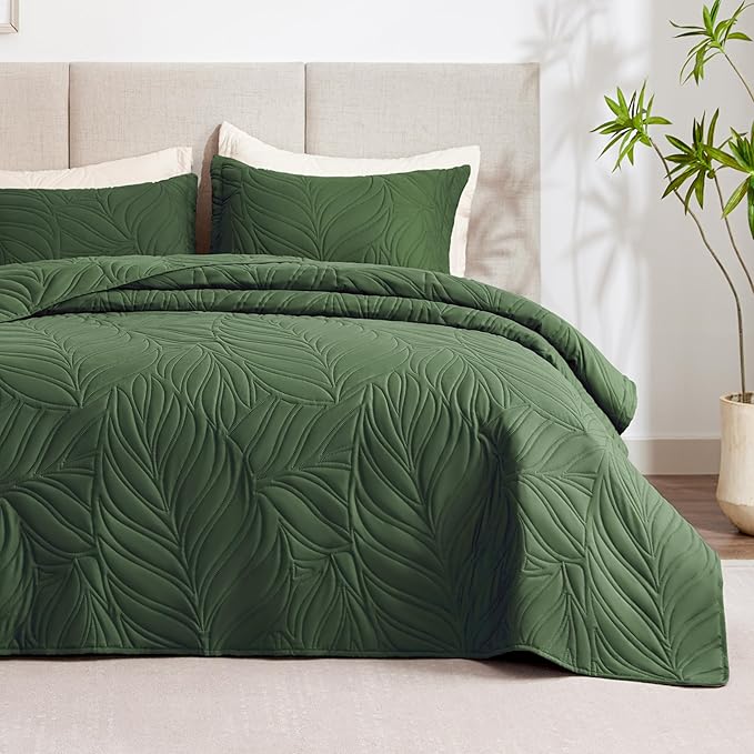 EXQ Home Quilt Set Twin Size Olive Green 2 Piece,Lightweight Soft Coverlet Modern Style Leaf Pattern Bedspread Set(1 Quilt,1 Pillow Sham)