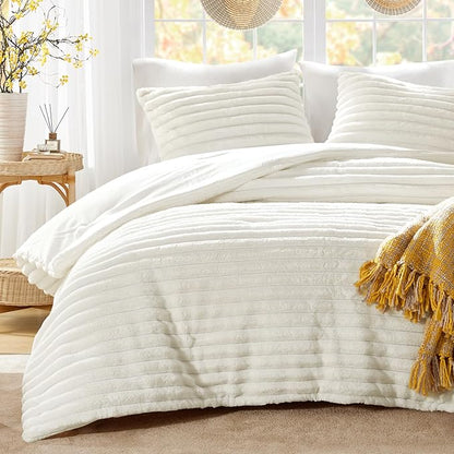 Intelligent Design King Comforter Set, Plush Bedding, Microfiber Reverse, 3 Piece, Lightweight, Super Soft Ribbed Velvet Comforter 2 Shams, All Season Fluffy Bed Set, Avril, King/Cal King Ivory