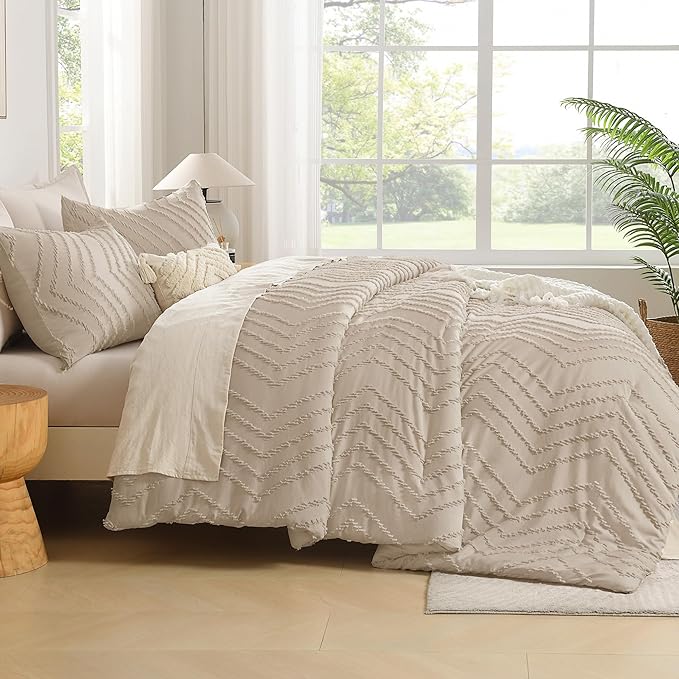 Andency Khaki Oversized King Comforter Set 120x98, Boho Oversize King Soft Warm Tufted Bedding Comforter Sets, 3 Pieces Aesthetic Chevron Farmhouse Cute Bohemian Textured Bedding Set