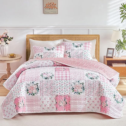 Joyreap 3 Pieces Floral Patchwork Quilt Set King, Pink n White Flowers Design, Soft n Cozy Microfiber Quilt, Bedspread Bed Cover for All Season, 1 Quilt and 2 Pillow Shams- 102x90 inches