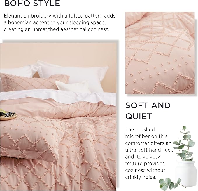 Bedsure Oversized Queen Comforter Set - Coral Pink Comforter, Boho Tufted Shabby Chic Bedding for Kids, 3 Pieces Vintage Farmhouse Bed Set for All Seasons, Fluffy Soft Bedding with 2 Pillow Shams