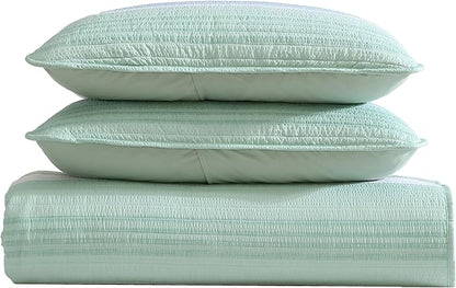 Beatrice Home Fashions Coralinn Striped 3-Piece Quilt Set, Lightweight, All-Seasons, King, Sage Blue
