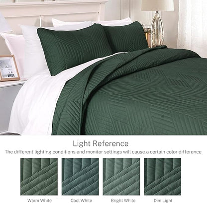 Exclusivo Mezcla Ultrasonic King Quilt Bedding Set, Lightweight Green Bedspreads Soft Modern Geometric Coverlet Set for All Seasons (1 Quilt and 2 Pillow Shams)