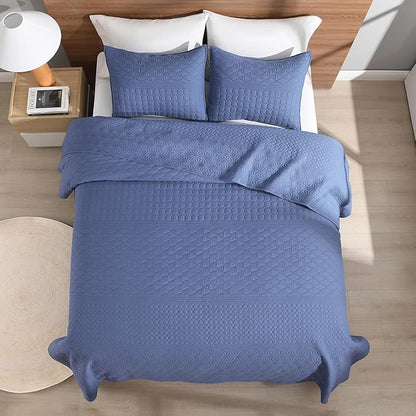 HORIMOTE HOME Denim Blue King Size Quilt Set - Soft Microfiber Bedspread with 2 Shams, Lightweight & All-Season Geometric Coverlet for Cozy Bedding