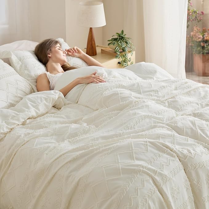 Bedsure Boho Duvet Cover King Size, Soft & Comfortable Elegant Design Boho Bedding for Decoration, Machine Washable Comforter Cover for All Seasons,Includes 1 Duvet Cover & 2 Pillow Shams, White