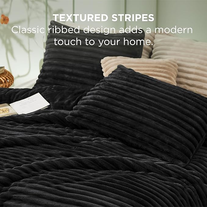 Bedsure King Comforter - GentleSoft™ 3 Pieces Double-Side Fleece Fluffy Black Comforter Set, Cozy Striped Room Decor Aesthetic, Luxury King Size Bedding with 2 Pillowcases, 104x90 Inches