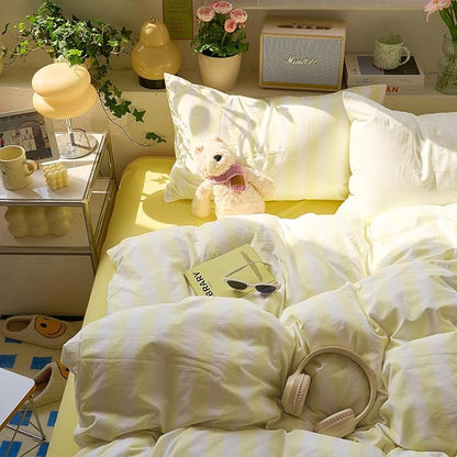 EAVD Yellow and White Vertical Striped Duvet Cover King Soft Washed Microfiber Farmhouse Yellow Striped Bedding Set with 2 Pillowcases Reversible Geometric Pattern Duvet Cover with Zipper Closure