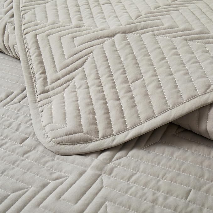 Oli Anderson Queen Quilt Set, Khaki Lightweight Soft Bedspread Coverlet, Basket Weave Pattern Bedding, 3PCS Modern Geometric Stitching Textured Comforter Sets (1 Quilt and 2 Pillow Shams)
