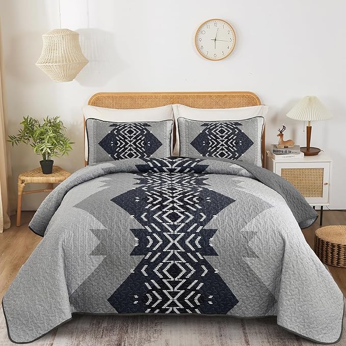 Dintszyayue King Quilt Set Boho,3 Piece Navy Bedding Coverlet Set Aztec Texture Bedspread Soft Lightweight Quilted Coverlet Set Reversiber Microfiber Bed Cover for Season(Navy,90"x103")