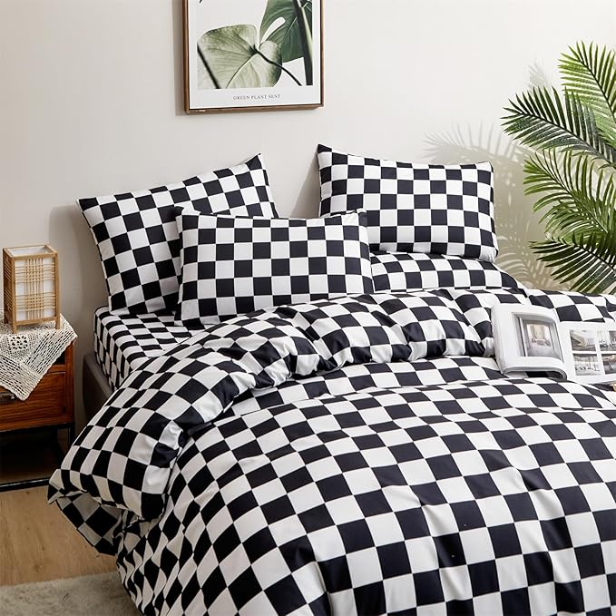 CLOTHKNOW Black White Plaid Comforter Full Size Set Grid Bedding Comforter Sets Soft Checkered Comforter with 2 x Pillow Cases