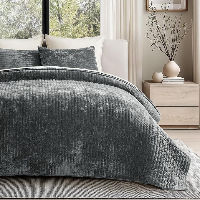 EVERGRACE Velvet Quilt Set California King 118'' x 106'', Luxurious Soft Striped Channel Bedding Set, Lightweight Velvet Comforter for All Season, Oversized Bedspread Coverlet w/ 2 Shams Charcoal Gray