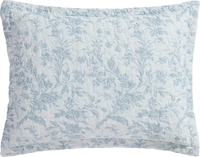 Laura Ashley - Twin Quilt Set, Super Soft Bedding with Reversible Design, Medium Weight for Year Round Use, 2 Piece Bed Set with Matching Pillowcase (Amberley Pastel Blue)