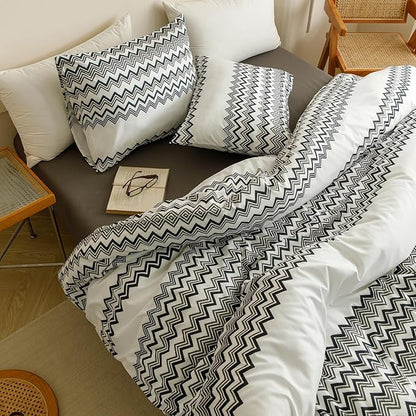 KAREVER Boho Comforter Full Aztec Bedding Set Southwest Theme 3 PCs Bohemian Comforter Set Black Waved Strips Full Size Comforter (80x90 Inches) with 2 Pillowcases (26x26 inches)