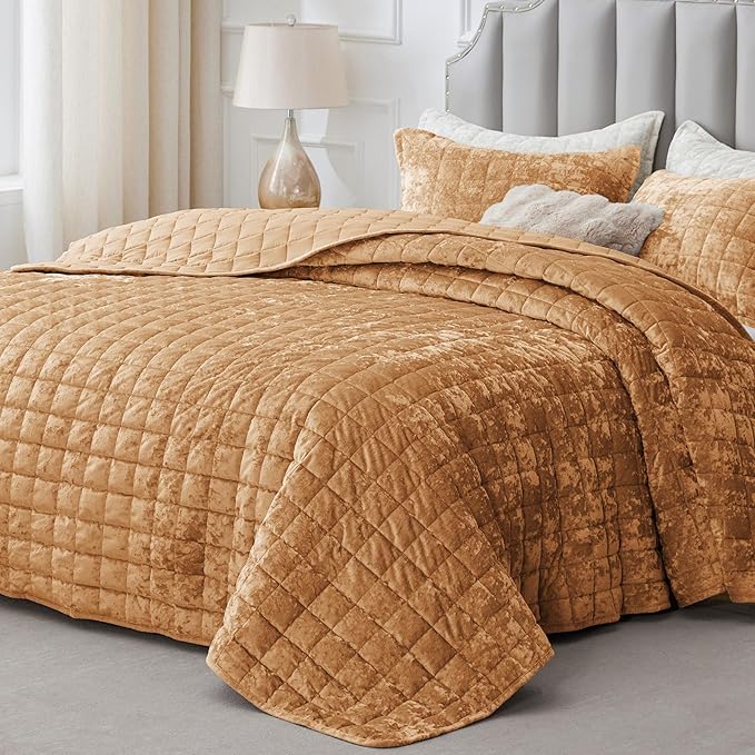 BEDELITE Velvet Quilt Set Queen Size - Luxury Velvet Comforter Bedding Set 3 Pieces, Lightweight Soft Cozy Shiny Rusty Burnt Orange Oversized Bedspread Coverlet for All Seasons with 2 Pillow Shams