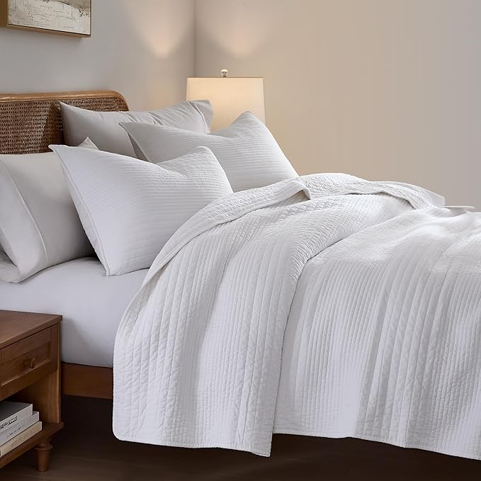 palassio Striped White 100% Cotton Quilt Twin Size Bedding Sets, Lightweight Crinkly Channel Pick Stitch Textured Bedspread Soft Shabby Chic Farmhouse Country Coverlet for All Season, 1 Sham
