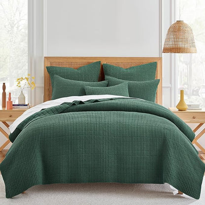 Levtex Home Mills Waffle Twin XL/Twin Quilt Set (68x86in) with 1 Pillow Sham (26x20in) - Forest Green - 100% Cotton Twin Size Quilt Bedding Set - Lightweight, Soft, Pre-Washed