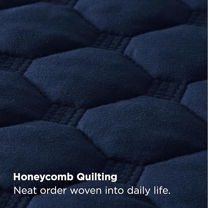 Bedsure Quilts Queen Size - Lightweight Bedspreads Queen Size with Classic Honeycomb Quilting, Soft Quilt Bedding Set, Navy Comforter Set Coverlet for All Seasons with 2 Pillow Shams (90" x 96") | Skin-Friendly Soft, All-Season Comfort, Breathable, Lig...
