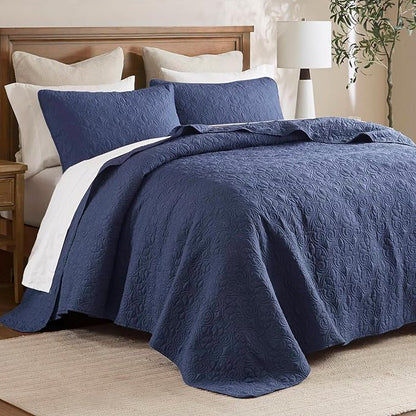 Madison Park Quebec Queen Size Quilt Bedding Set - Navy , Damask – 3 Piece Bedding Quilt Coverlets – Ultra Soft Microfiber Bed Quilts Quilted Coverlet