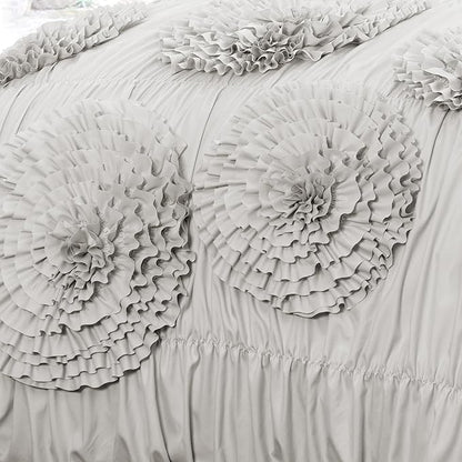 Lush Decor Serena Comforter Set, 3 Piece Set, King, Light Gray - Cute Comforter - King Bedding Set - Gray Comforter King Size - Coquette Decor