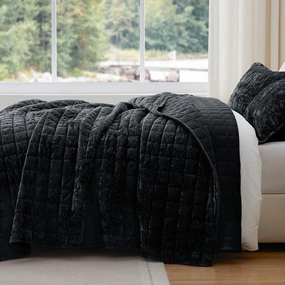 BEDELITE Velvet Quilt Set Queen Size - Luxury Velvet Comforter Bedding Set 3 Pieces, Lightweight Soft Cozy Shiny Black Oversized Bedspread Coverlet for All Seasons with 2 Pillow Shams