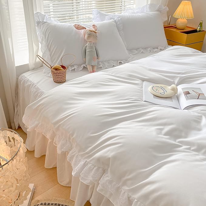 MOOWOO Chic Ruffle Lace Polyester Duvet Cover Set -Girl White Bedding-3 Piece Full Duvet Cover with Zipper Closure -Ultra Soft and Light Weight (White, Full)-No Comforter
