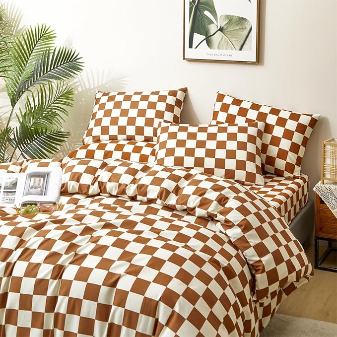 CLOTHKNOW Brown Plaid Queen Comforter Set Grid Bedding Comforter Sets Soft Caramel Queen Comforter Checker with 2 x Pillow Cases