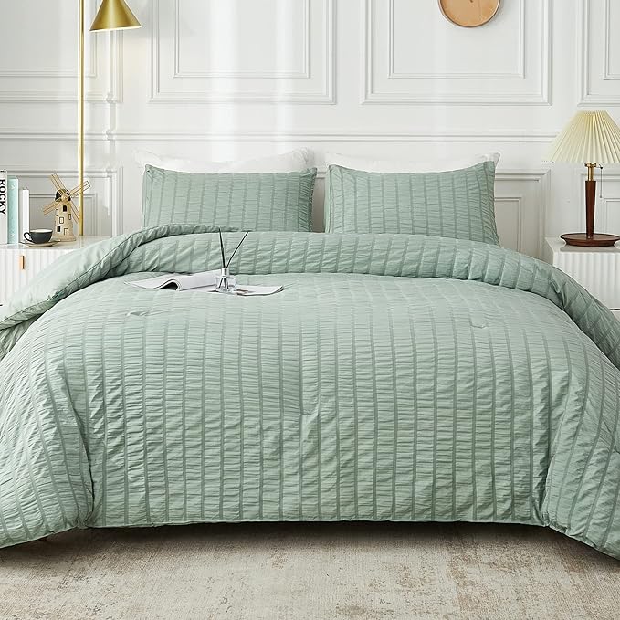AveLom Sage Green Seersucker Full Comforter Set (80x90 inches), 3 Pieces - 100% Soft Washed Microfiber Lightweight Comforter with 2 Pillowcases, All Season Down Alternative Comforter Set for Bedding