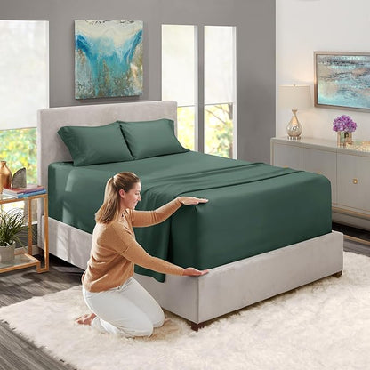 Nestl California King Size Sheet Set, 4 Piece Extra Deep Pocket (18-24 inches), Microfiber, Hotel Luxury, Soft, Breathable, Wrinkle-Free, Easy to Care, Forest Green