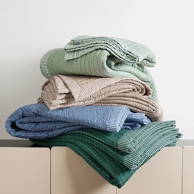 Bedsure Dark Green Quilts Queen Size - Queen Quilt Bedding Set Bedspread Coverlet, Lightweight Corduroy Pattern Bedspread, 3-Piece Set with 90"x96" Coverlet & 2 Pillow Shams, All-Season Soft