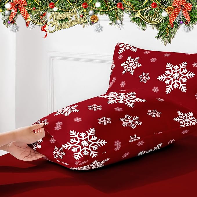 YIYEA Christmas Pillow Cases Queen Size Set of 2, Ultra Soft Double Brushed Microfiber Pillowcases Queen, Christmas Snowflake Bed Pillow Covers, Fade Resistant, Easy Slip-On (20"x30")