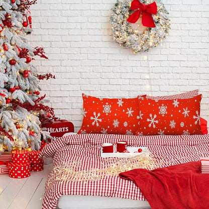 YIYEA Christmas Standard Pillow Cases Set of 2, Ultra Soft Double Brushed Microfiber Pillowcases Standard, Christmas Snowflake Bed Pillow Covers, Fade Resistant, Easy Slip-On (20"x26")