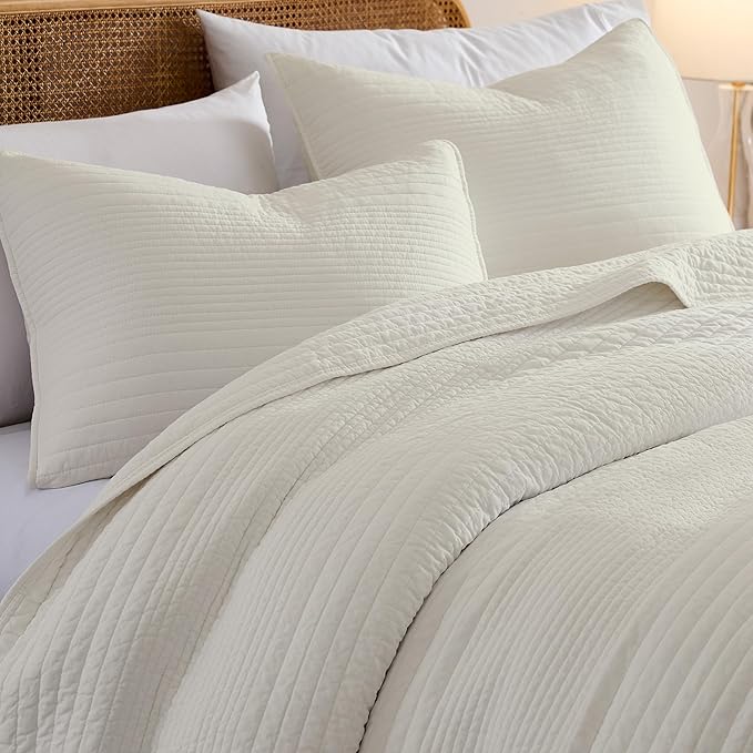 palassio Striped Beige 100% Cotton Quilt Queen Size Bedding Sets, Lightweight Crinkly Channel Pick Stitch Textured Bedspread Soft Shabby Chic Farmhouse Country Coverlet for All Season, 2 Shams