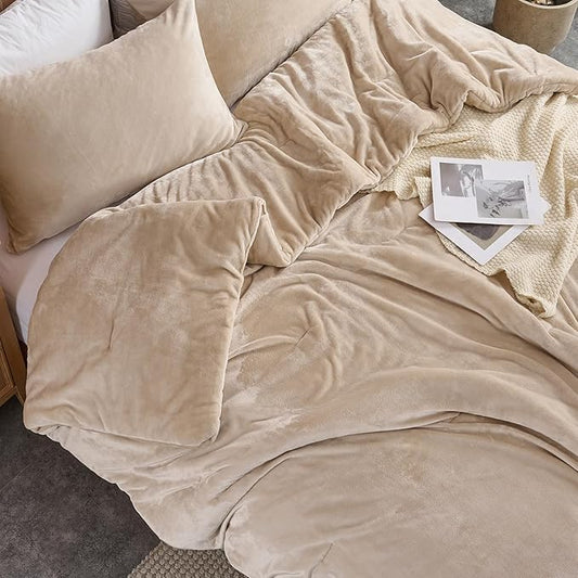 Wajade King Size Comforter Set- 3 Pieces Kahki Bed in A Bag for All Seasons Bedding Set with 1 Comforters and 2 Pillowcases | All Seasons