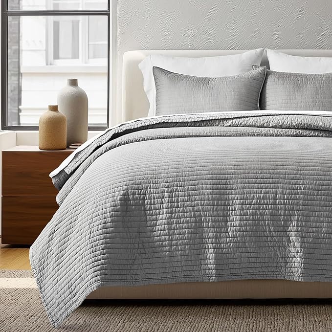 EVERGRACEHOME Cotton Sateen Quilt Set King Size, Pre-Washed Cotton Channel Stitch Coverlet Bedspread, 3 Pieces Lightweight Soft Bedding Sets for All Season, with 2 Pillow Shams, Fog Gray