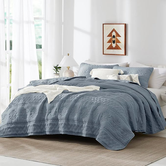 WDCOZY Boho Blue Grey Quilt King Size Bedding Sets with 2 Pillow Shams, Farmhouse Lightweight Soft Bedspread Coverlet for All Season, 3 Pieces, 104x90 inches