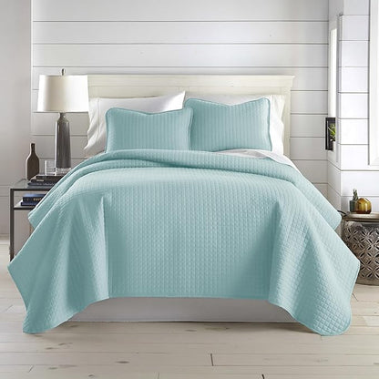 Southshore Fine Living, Inc. Twin Quilt Bedding Set, Soft Microfiber Coverlet Bedspread, Stain and Pet Hair Resistant Bedding, XL/Twin Blue Quilt Comforter Set with 1 Pillow Sham, Sky Blue