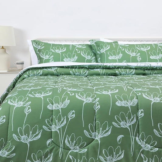 Amazon Basics 7-Piece Lightweight Microfiber Comforter Set, King, Green Floral