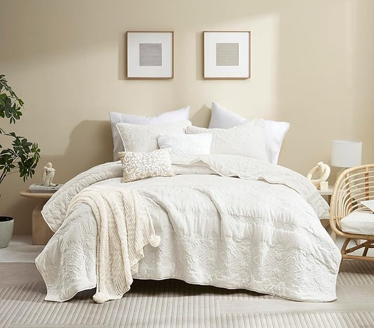 Boho Ivory Quilt California Cal King Size Bedding Set with Pillow Sham, Oversized Lightweight Soft Bedspread Coverlet, Floral Vintage Thin Comforter Bed Cover for All Season, 3 Pieces, 118x106 inches