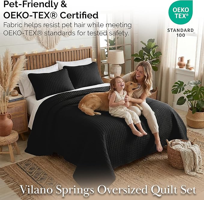 Southshore Fine Living, Inc. Twin XL Quilt Bedding Set, Dorm Room Bedding Essentials, Stain Resistant, Machine Washable Bedspread, XL/Twin Black Quilt Comforter Set/Bedspread with Pillow Sham, Black
