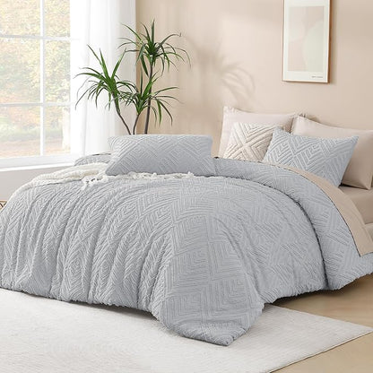 Andency Light Grey Comforter Full Size, 3 Pieces Boho Lightweight Fluffy Bedding Comforter Set for Full Bed, Tufted Farmhouse Design Bed Set for All Seasons (1 Comforter 79x90In, 2 Pillowcases)