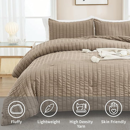AveLom Taupe Seersucker Full Comforter Set (80x90 inches), 3 Pieces-100% Soft Washed Microfiber Lightweight Comforter with 2 Pillowcases, All Season Down Alternative Comforter Set for Bedding