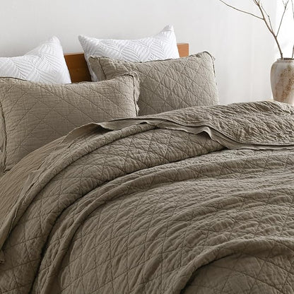 HORIMOTE HOME 100% Linen Front/100% Cotton Back Quilt Set King Size, Olive Green Pre-Washed European Flax Linen Quilt, Diamond Stitch Bedspread Coverlet Bedding Set 3-Piece for All Seasons