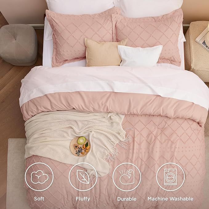 Bedsure Oversized Queen Comforter Set - Coral Pink Comforter, Boho Tufted Shabby Chic Bedding for Kids, 3 Pieces Vintage Farmhouse Bed Set for All Seasons, Fluffy Soft Bedding with 2 Pillow Shams