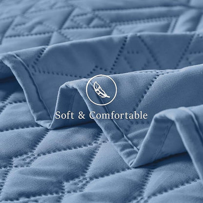 akkialla Full/Queen Quilt Set, Boho Style in a Solid Color, Bluish Grey Lightweight Microfiber Bedspread, Soft and Breathable Coverlet for All Seasons, 3-Piece Bedding Set (1 Quilt, 2 Pillow Shams)