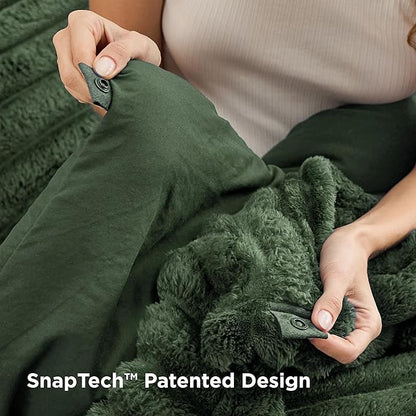 Bedsure Gentlesoft™ 2-in-1 Queen Comforter Set and Detachable Fluffy Blanket, Olive Green Bedding Set for All Season Use, SnapTech™ Design for Space Saving (Includes 2 Pillow Shams, 2 Pillowcases)