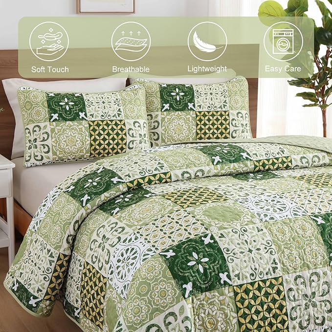 Dobuyly Green Quilt Set King Size, Boho Sage Green Plaid Patchwork Bedspreads Coverlet Set, 3 Pieces Soft Lightweight Microfiber Quilt Bedding Set for All Seasons 110"x90"